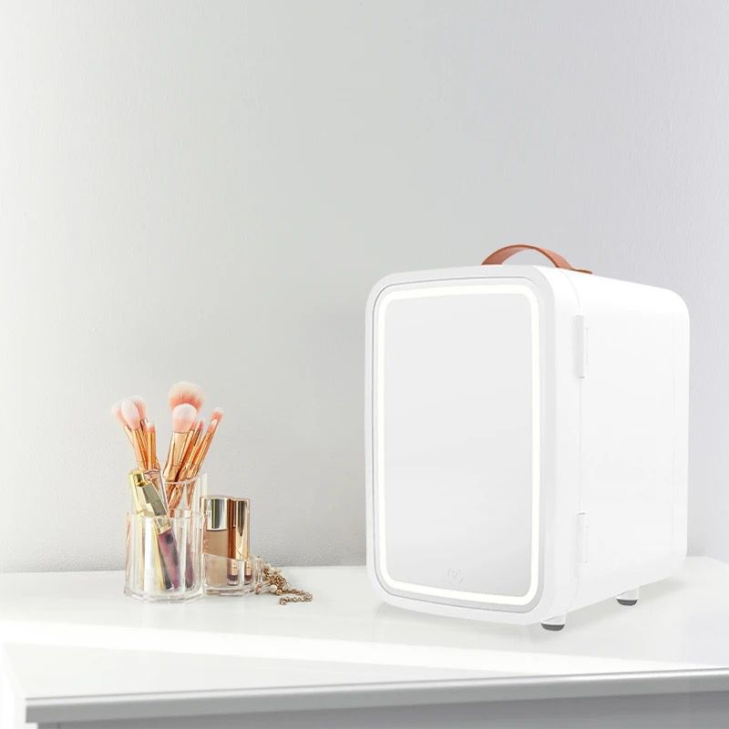 MirrorCool 8L Universal Refrigerator